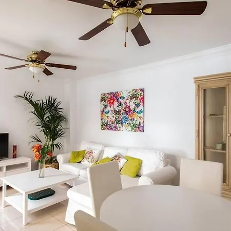 Terrazas Del Duque 2 Luxury Beach Apartment